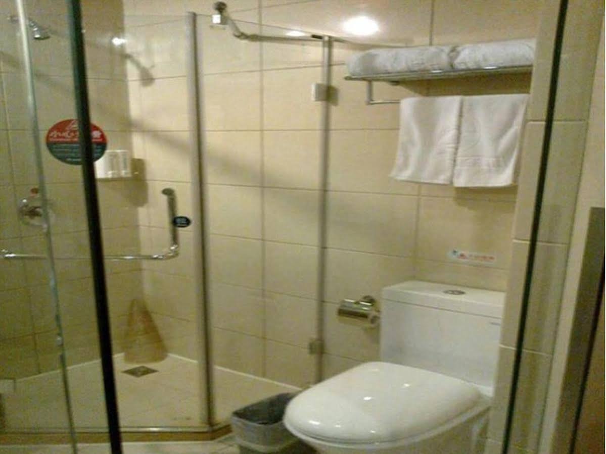 Greentree Inn Jiangsu Wuxi Hubin Business Street Business Hotel Wuxi (Jiangsu) Exterior photo