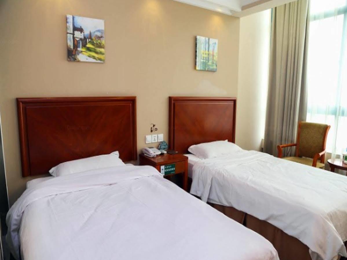 Greentree Inn Jiangsu Wuxi Hubin Business Street Business Hotel Wuxi (Jiangsu) Exterior photo