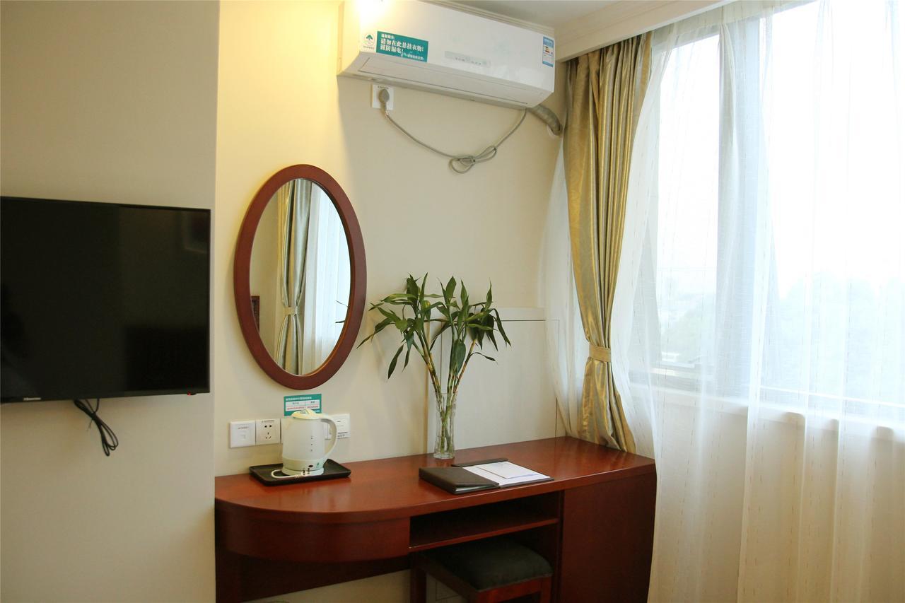 Greentree Inn Jiangsu Wuxi Hubin Business Street Business Hotel Wuxi (Jiangsu) Exterior photo